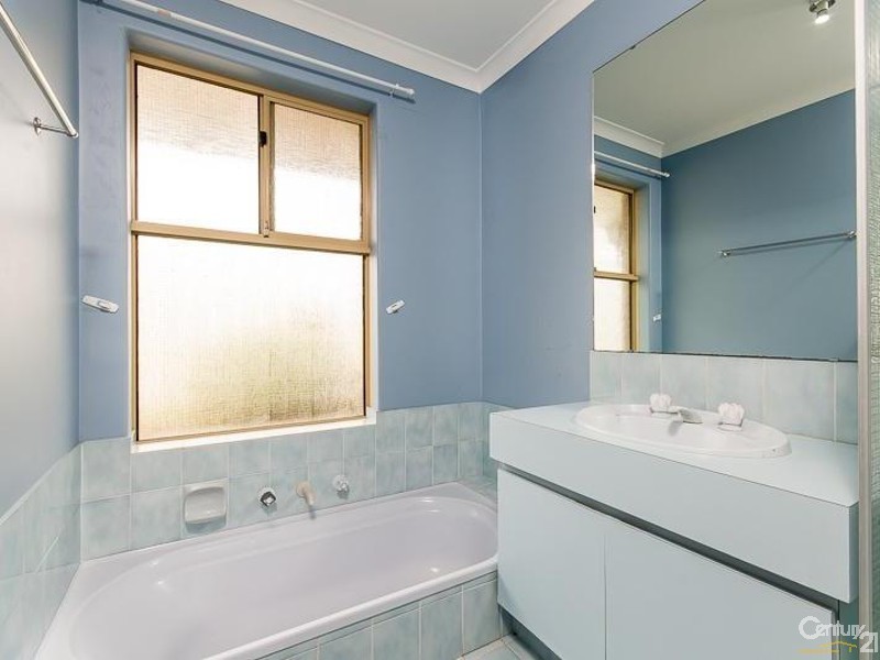 14 Taylor Close, Leda WA 6170