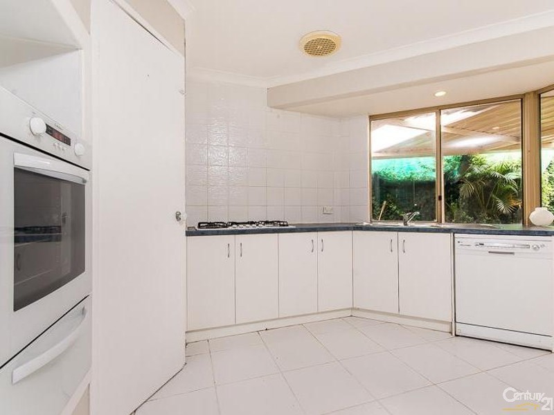 14 Taylor Close, Leda WA 6170