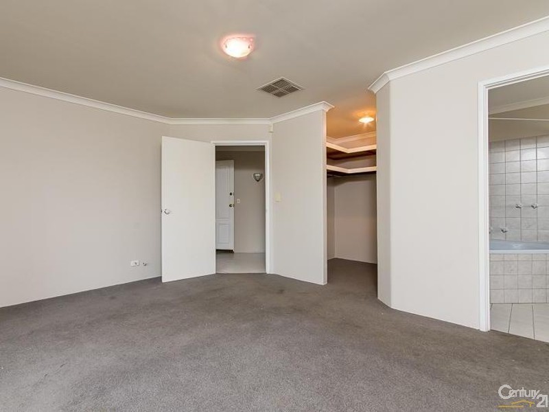 14 Taylor Close, Leda WA 6170