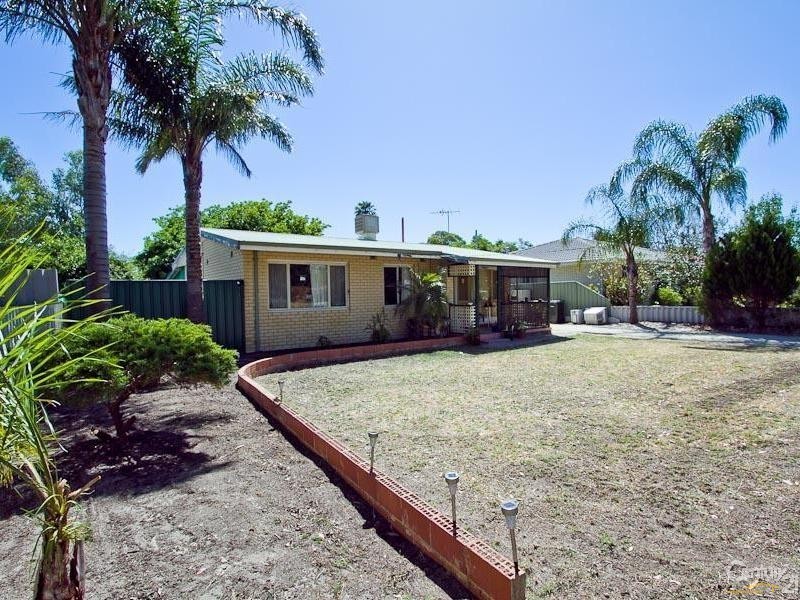 171 Third Avenue, Kelmscott WA 6111