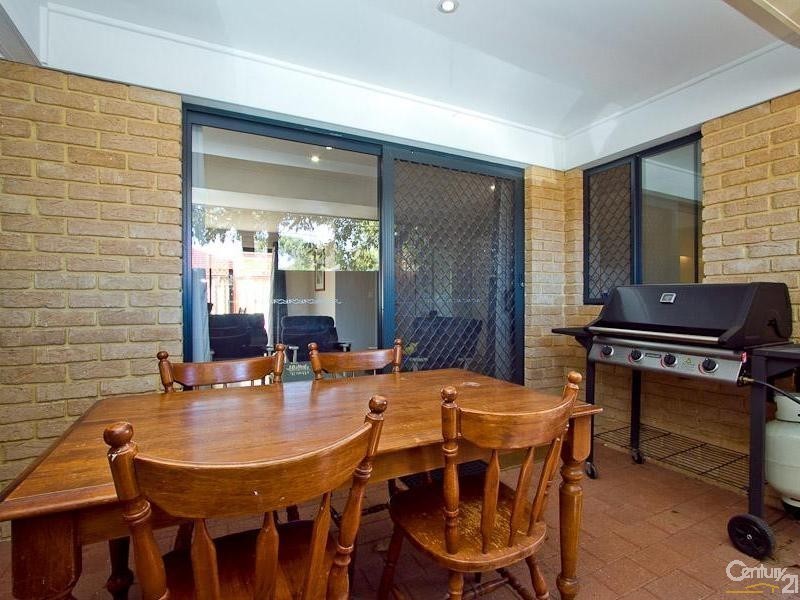 66 Agincourt Drive, Forrestfield WA 6058