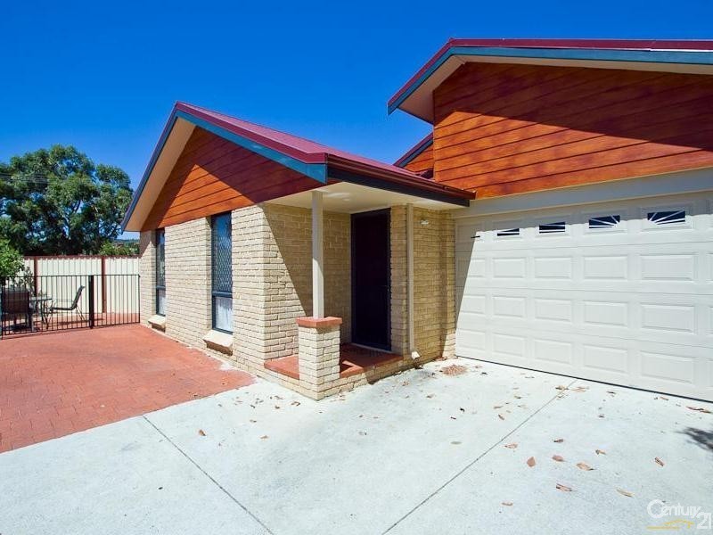 66 Agincourt Drive, Forrestfield WA 6058