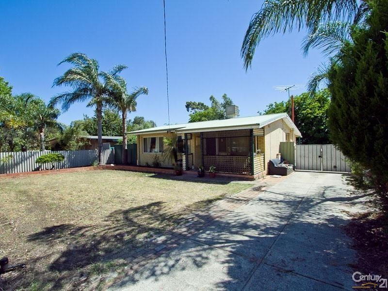 66 Agincourt Drive, Forrestfield WA 6058