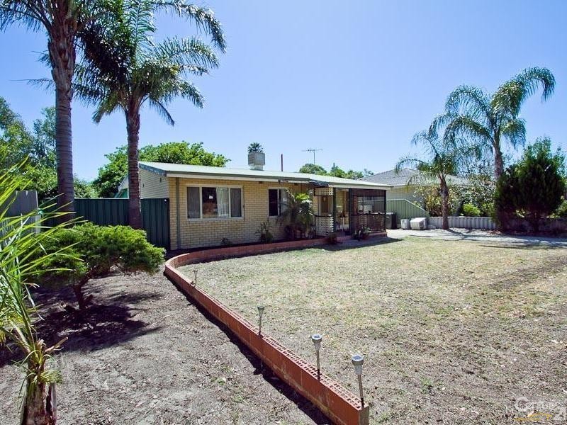 66 Agincourt Drive, Forrestfield WA 6058