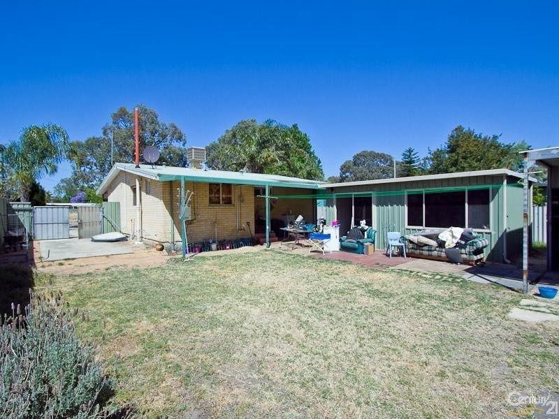 66 Agincourt Drive, Forrestfield WA 6058