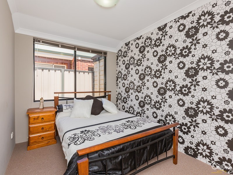 113 Canna Drive, Canning Vale WA 6155