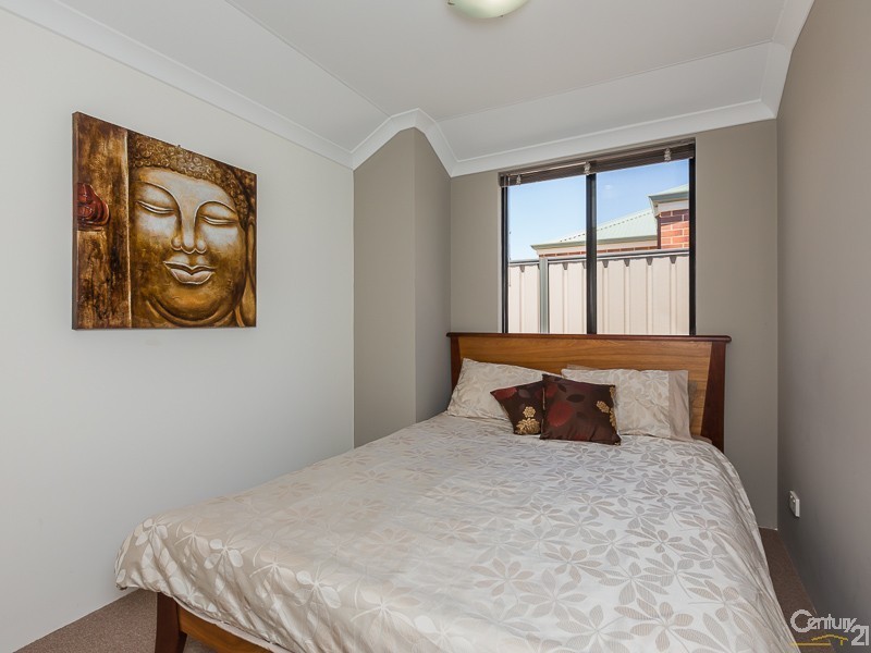 113 Canna Drive, Canning Vale WA 6155