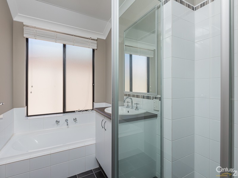 113 Canna Drive, Canning Vale WA 6155