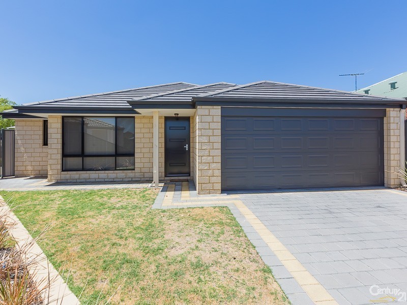 113 Canna Drive, Canning Vale WA 6155