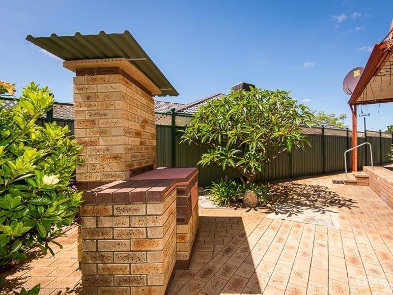 72 Armstrong Road, Wilson WA 6107