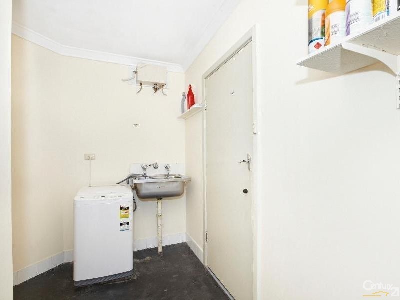 31 Galaxy Way, Carlisle WA 6101