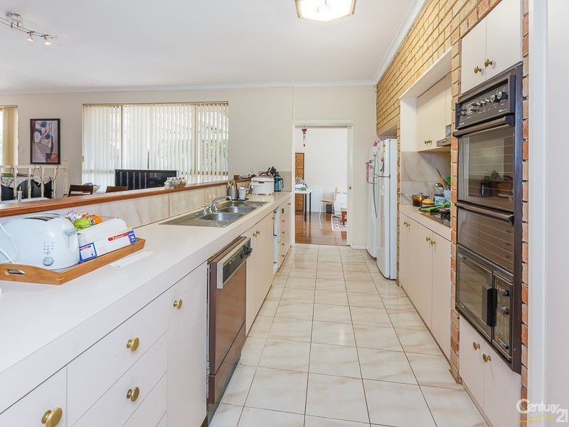 3 Merino Court, Thornlie WA 6108