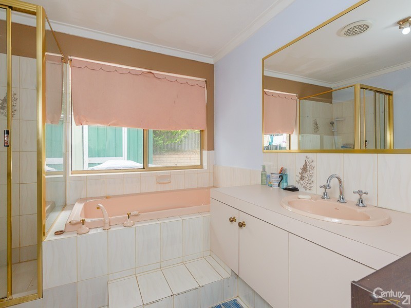 3 Merino Court, Thornlie WA 6108