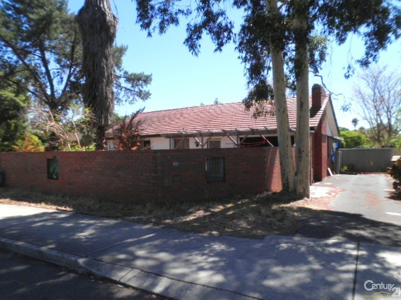 290 Spencer Road, Thornlie WA 6108