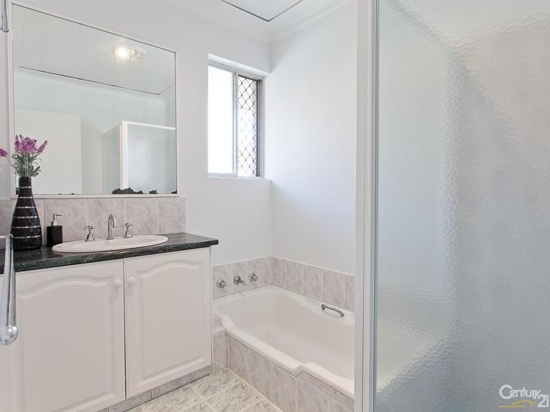 9 Danohill Street, Huntingdale WA 6110