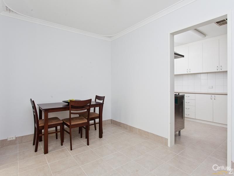 9 Danohill Street, Huntingdale WA 6110