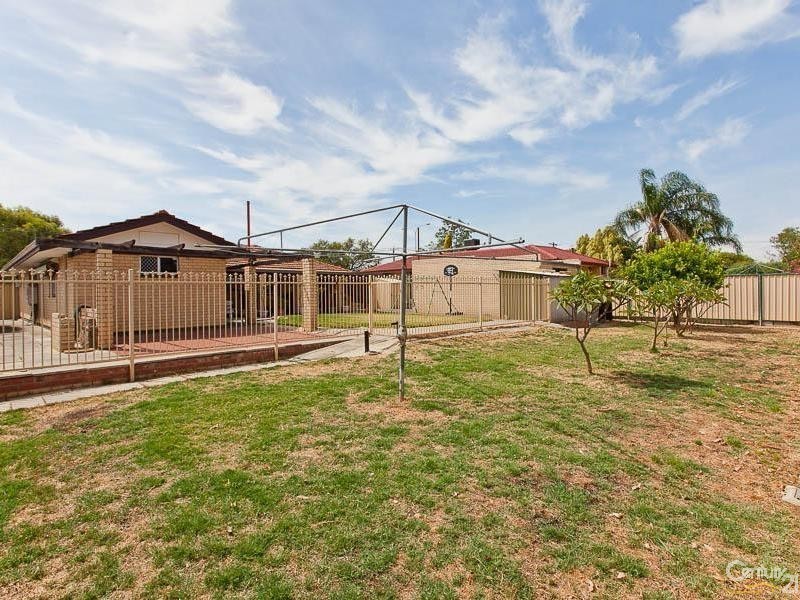 18 Olga Road, Maddington WA 6109