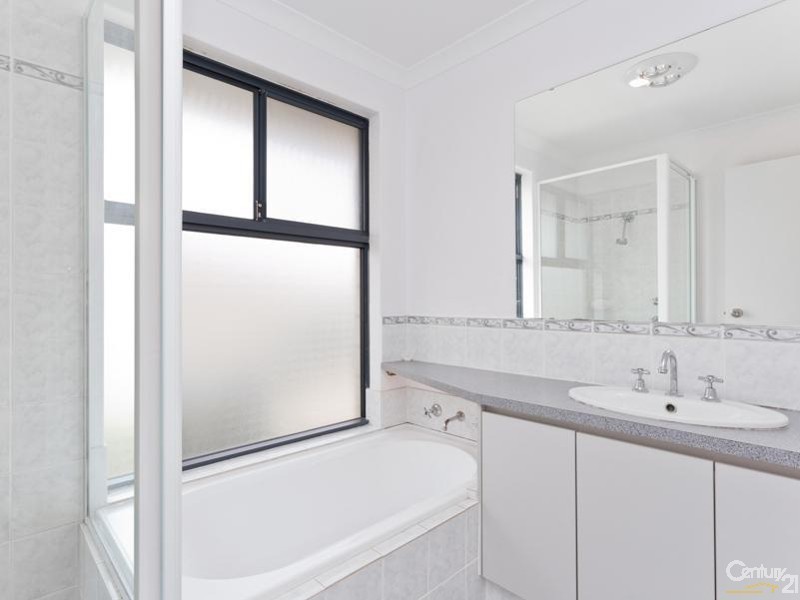 9 Southacre Drive, Canning Vale WA 6155