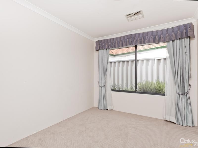 9 Southacre Drive, Canning Vale WA 6155