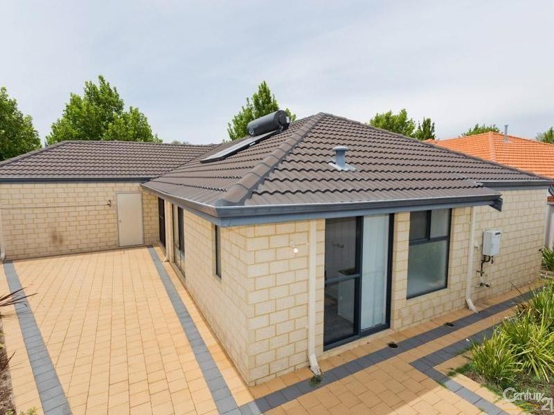 9 Southacre Drive, Canning Vale WA 6155