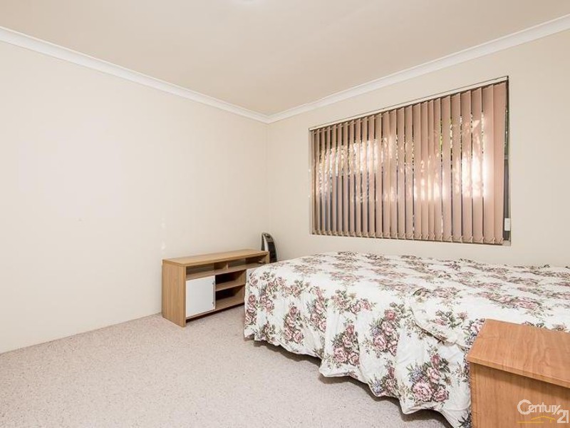 13 Tritonia Rise, Thornlie WA 6108