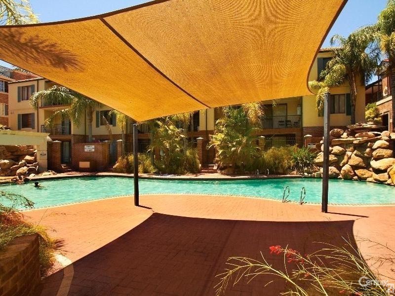 13/125 Wellington Street, East Perth WA 6004