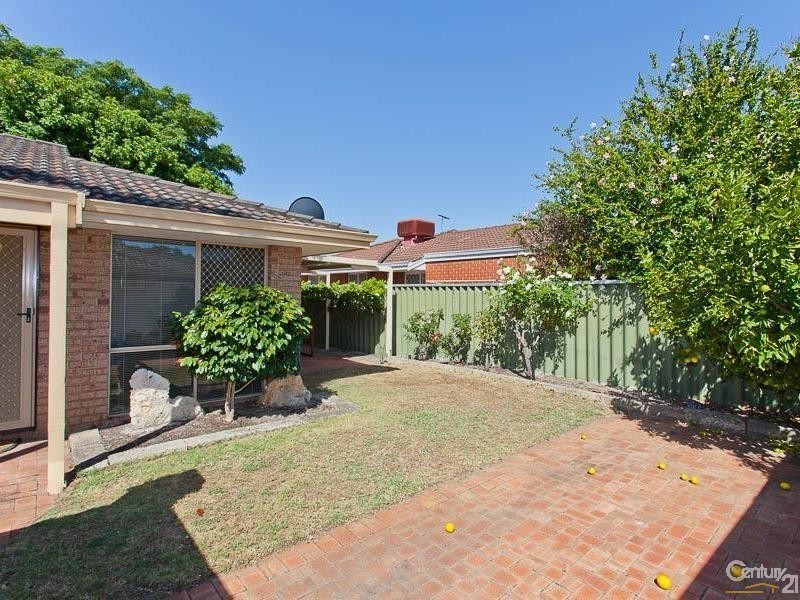 4/12 Brosnan Street, Dianella WA 6059