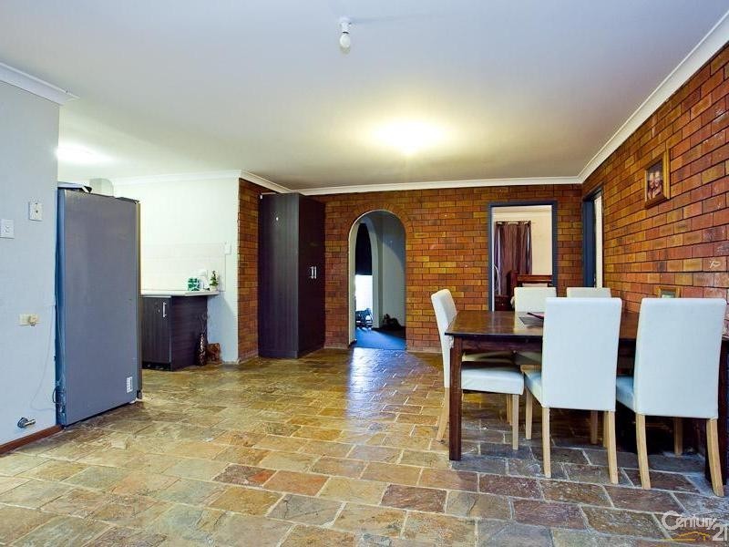 39 Crandon Street, Gosnells WA 6110