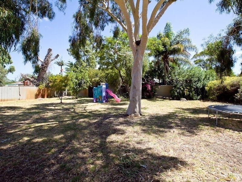 39 Crandon Street, Gosnells WA 6110