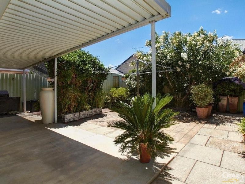 48 Apollo Way, Carlisle WA 6101