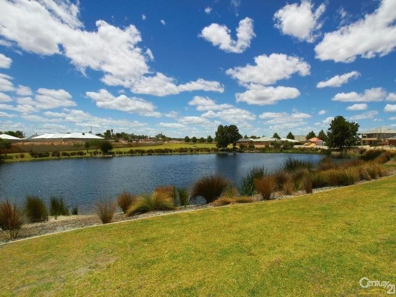 20 Wiltshire Avenue, Thornlie WA 6108