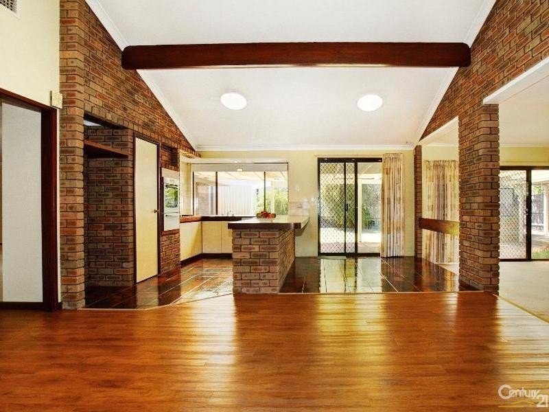 3 Ferntree Close, Thornlie WA 6108