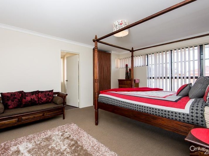 3 Coolberry Road, Huntingdale WA 6110