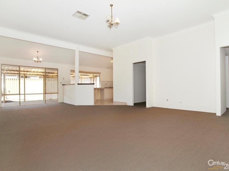 11 Green Vale Heights, Leeming WA 6149
