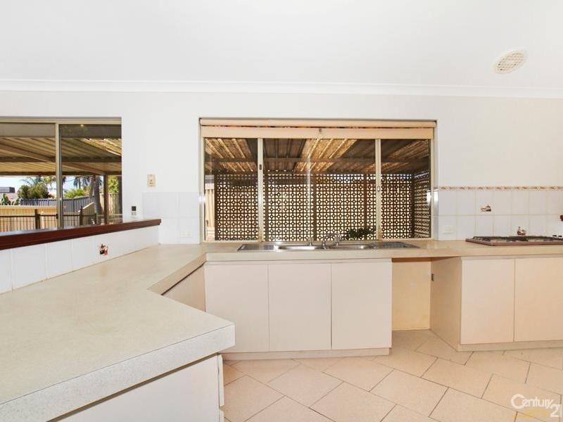 11 Green Vale Heights, Leeming WA 6149