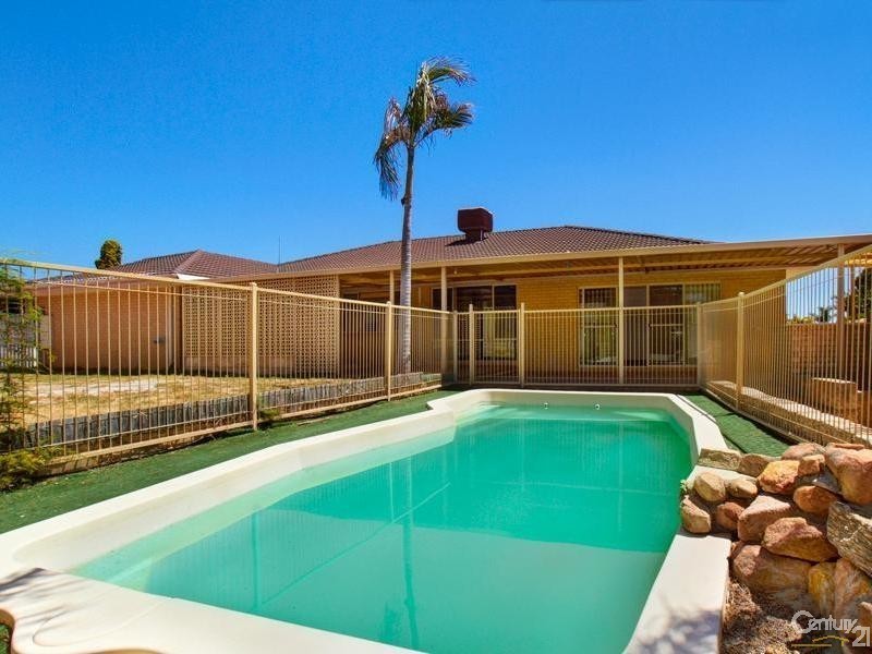 11 Green Vale Heights, Leeming WA 6149
