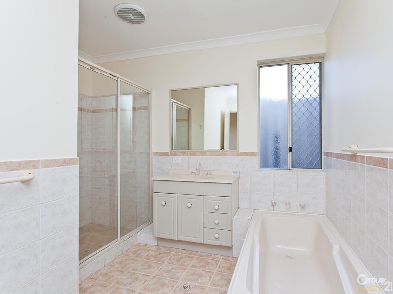 1/23 Narla Way, Nollamara WA 6061