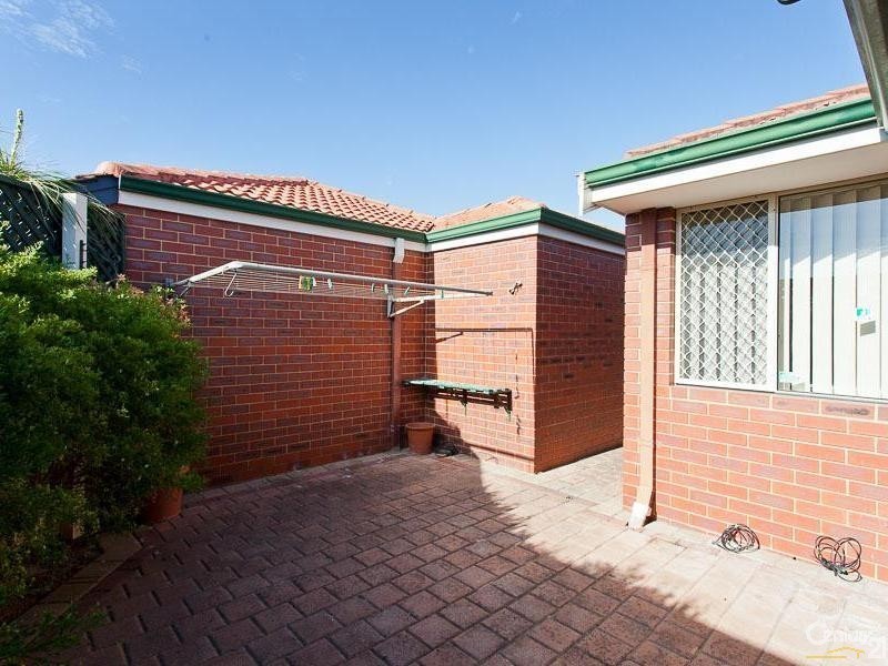 1/23 Narla Way, Nollamara WA 6061