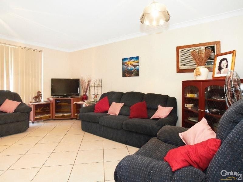 3 Melba Place, Thornlie WA 6108