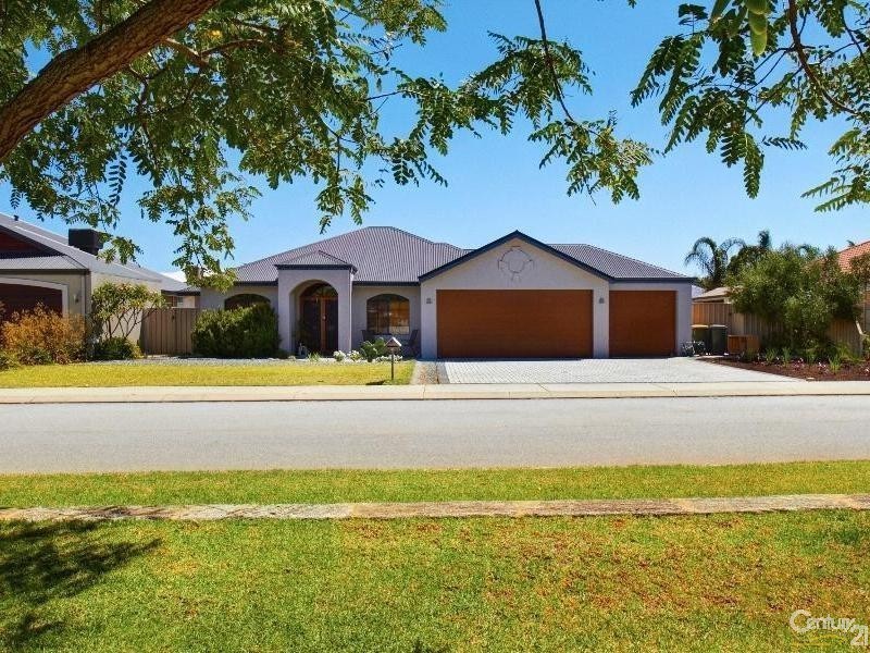 4 Chorus Circle, Atwell WA 6164