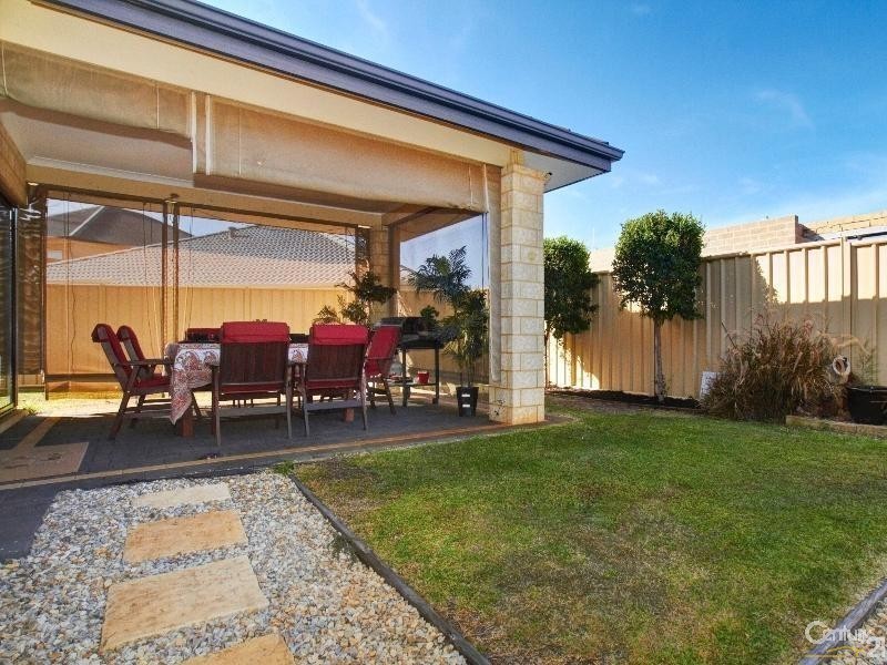 19 Claridge Circle, Thornlie WA 6108