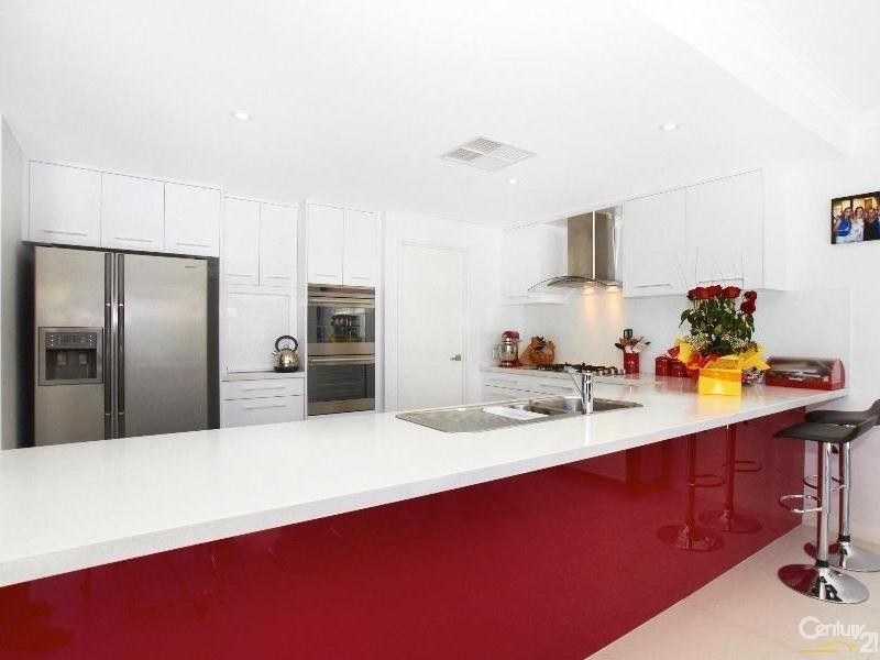 23 Bluestone Loop, Piara Waters WA 6112