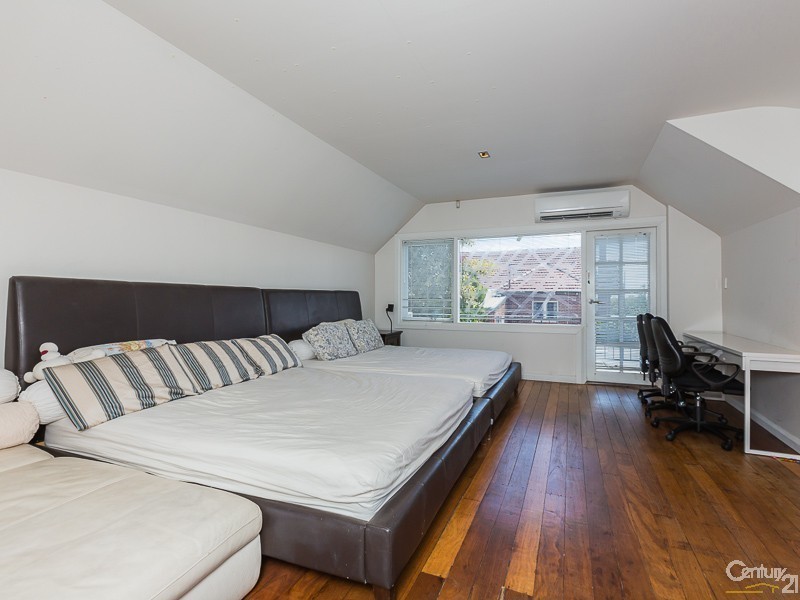 26 River View Street, South Perth WA 6151