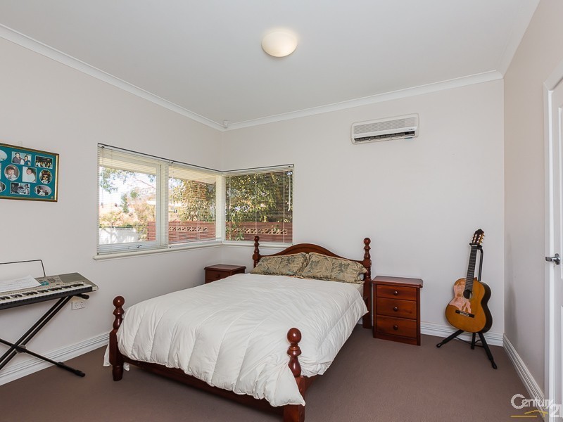 26 River View Street, South Perth WA 6151