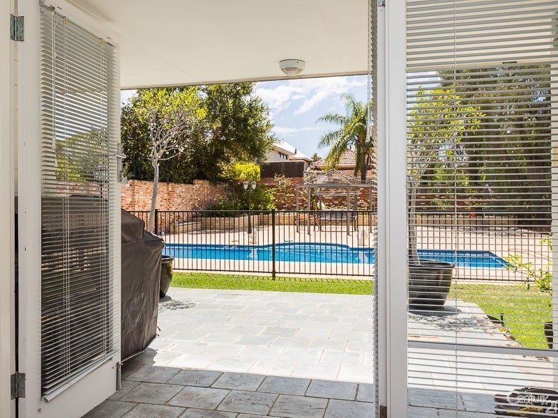 26 River View Street, South Perth WA 6151