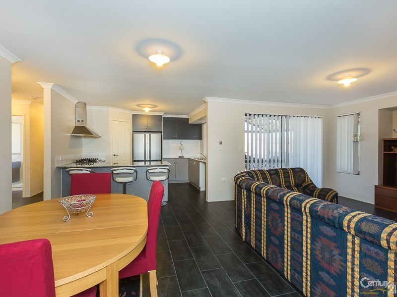 15 Smailes Elbow, Brookdale WA 6112