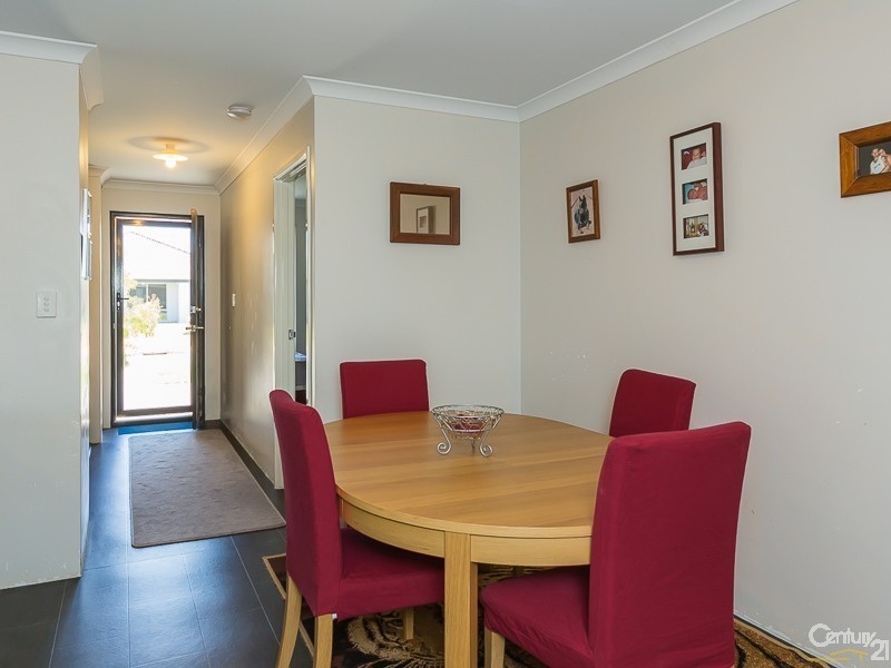 15 Smailes Elbow, Brookdale WA 6112