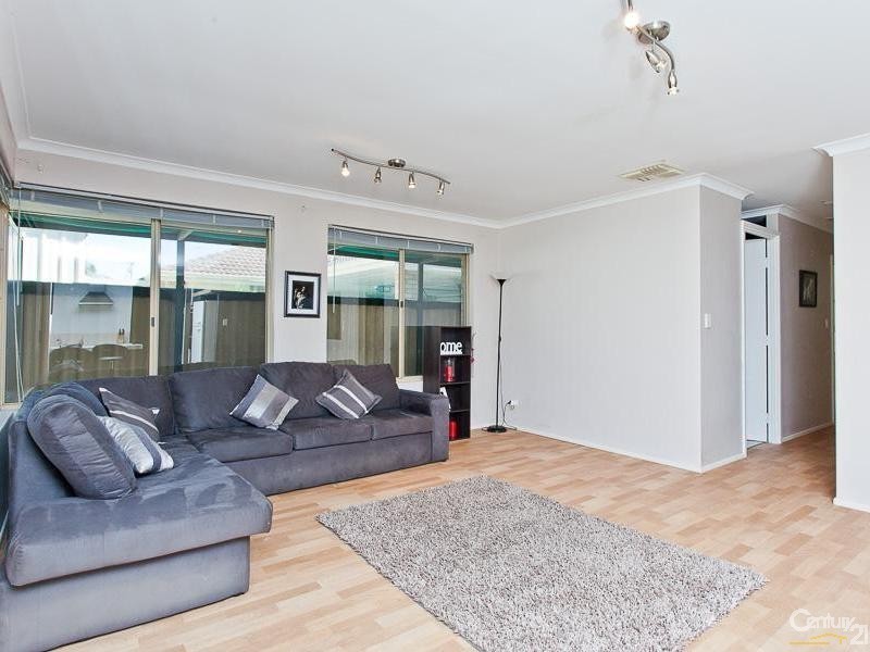 63 Huntingdale Road, Huntingdale WA 6110