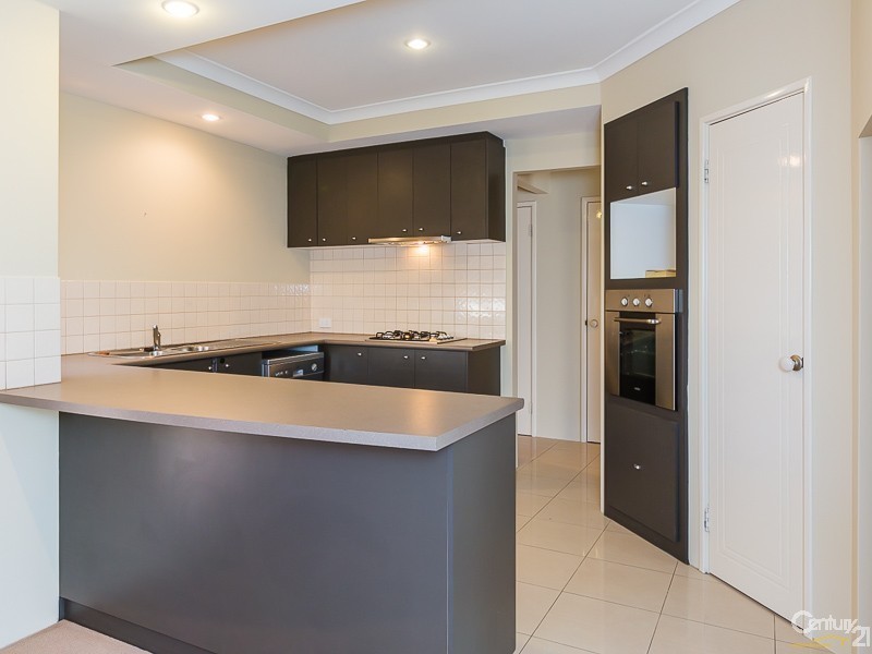 25 Pembrooke Lane, Canning Vale WA 6155