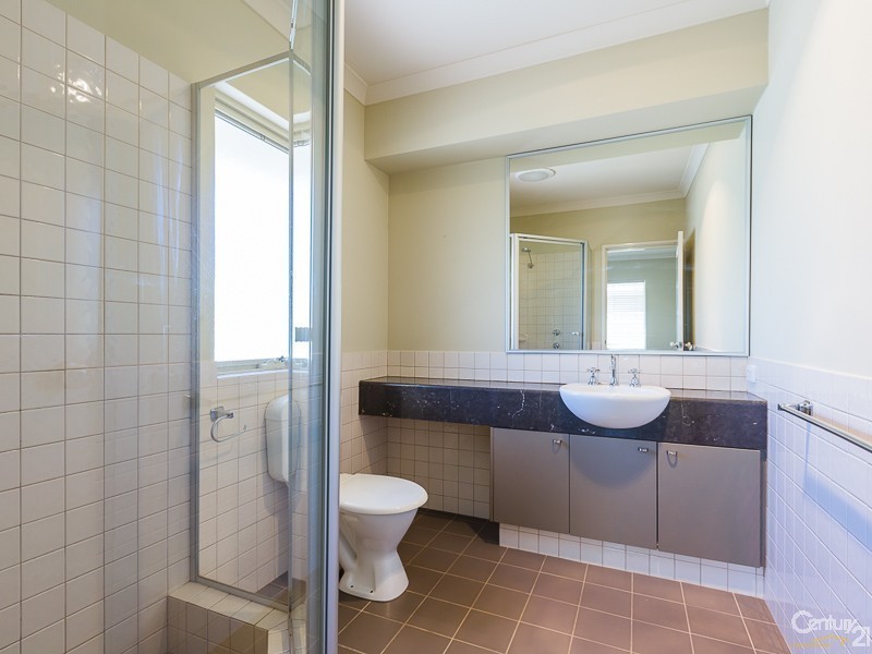 25 Pembrooke Lane, Canning Vale WA 6155